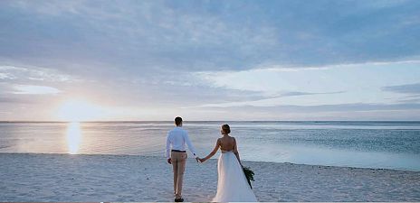 Wedding on Flat Island