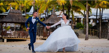 Wedding at Paradise Cove Boutique Hotel