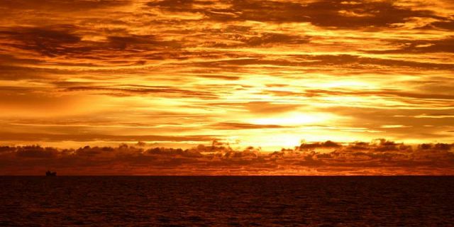 Catamaran sunset cruise grand bay