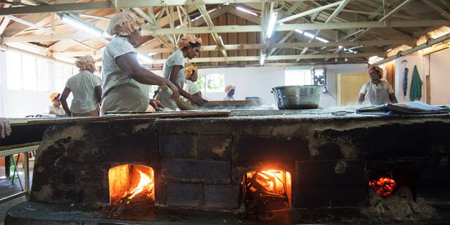 Manioc biscuit factory