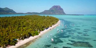 0.00259300 1643106511 exclusive west coast catamaran cruise (4)